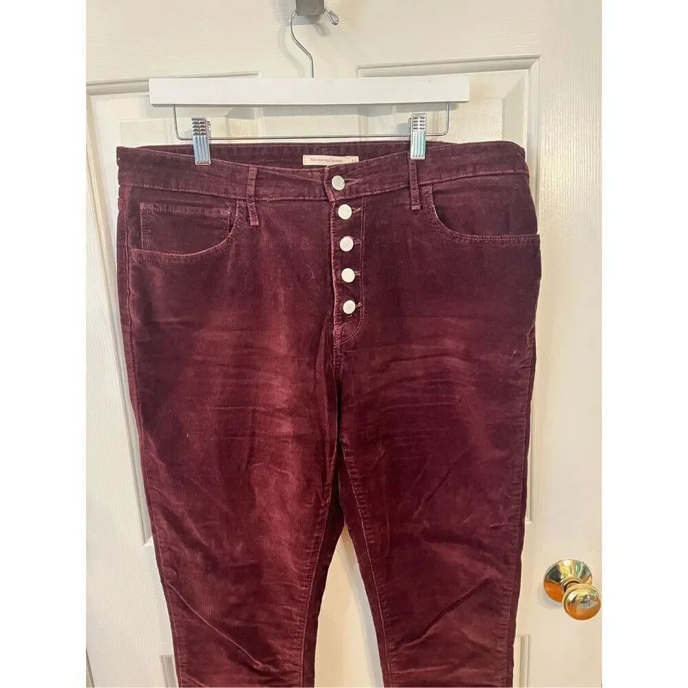 Levi’s 721 High Rise Skinny Button Fly Corduroy Pants Jeans sz 33 EUC